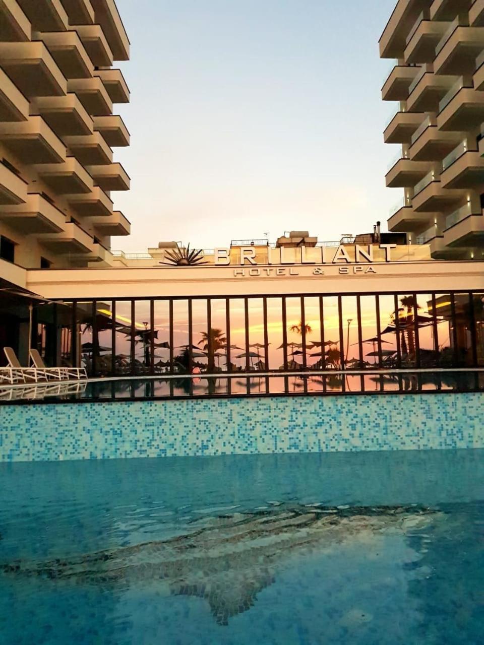 Brilliant Hotel & Spa โกเลม ภายนอก รูปภาพ
